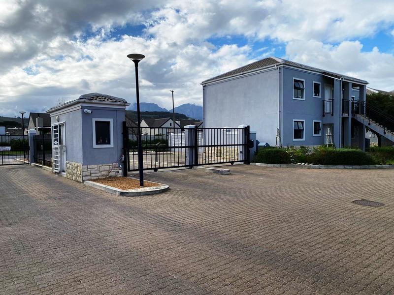 2 Bedroom Property for Sale in Somerset West Western Cape